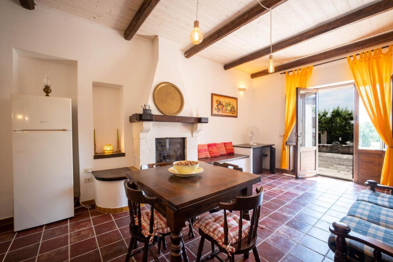 Wepuglia - Trullo Sentimento Villa Martina Franca Dış mekan fotoğraf